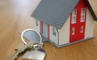 В Павлодарской области чиновники получили жилье вне очереди