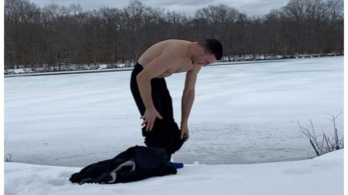 Мұзға секірген белгілі спортшы басын жарып алды (ВИДЕО)