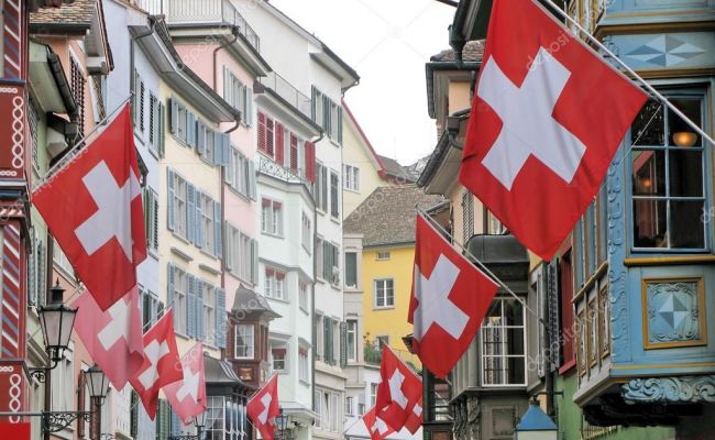 Швейцарияда 16 адам вакцинадан кейін қайтыс болды
