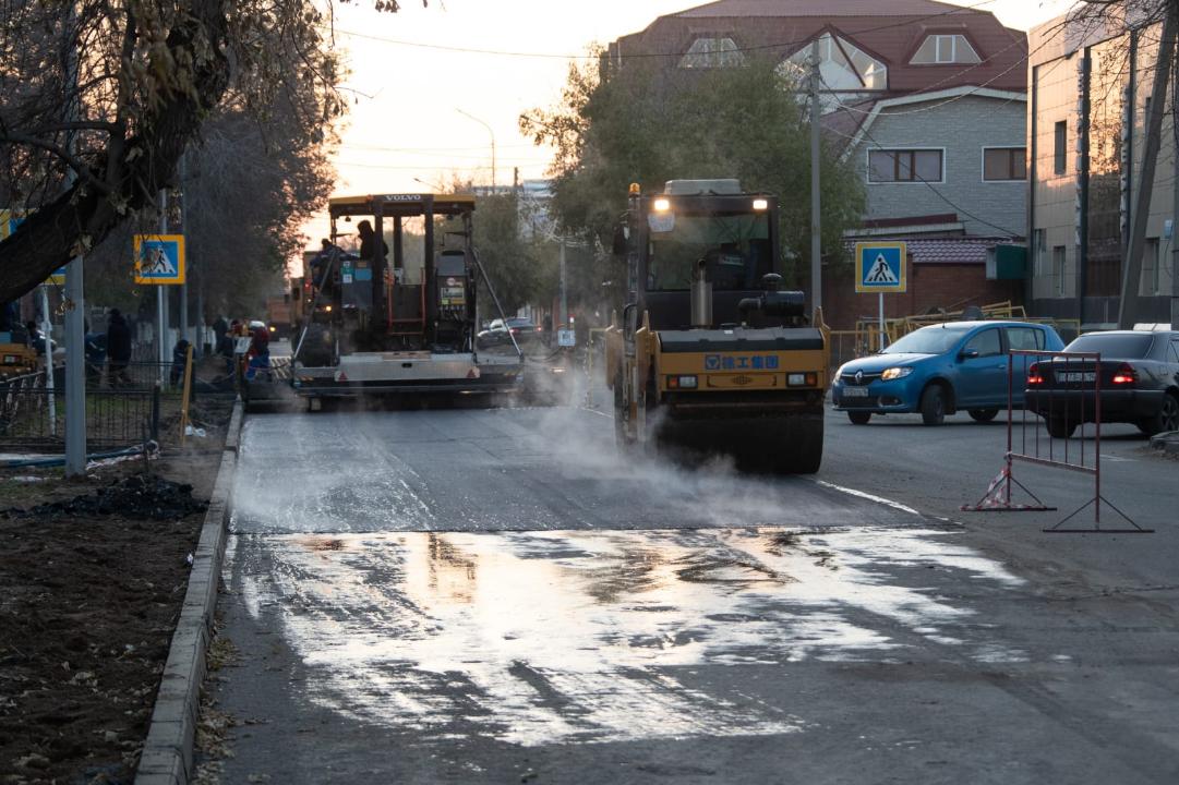 Строительство двух тепломагистралей завершили в Павлодаре