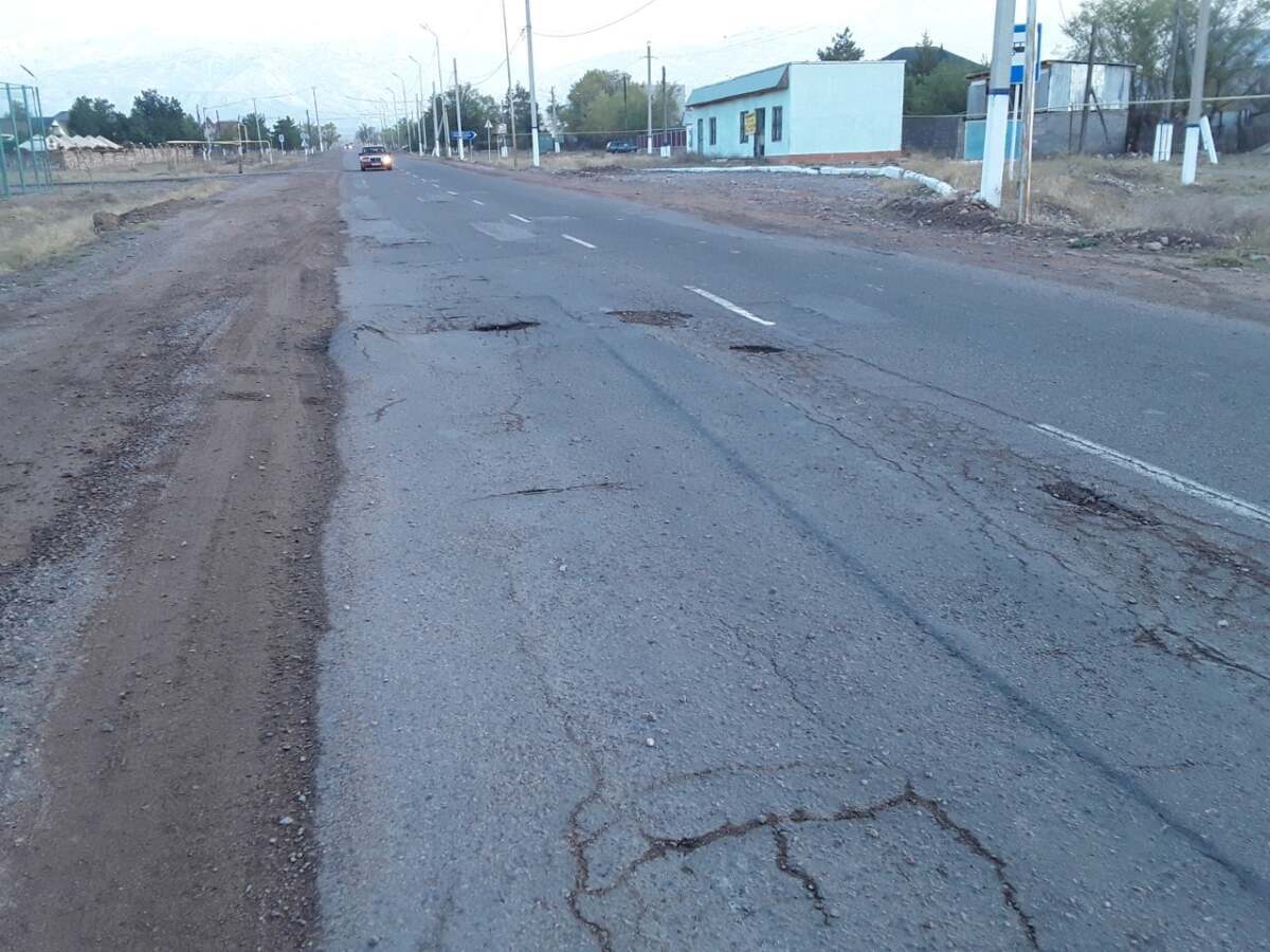 211 чиновников понесут наказание за некачественные дороги в Жамбылской области