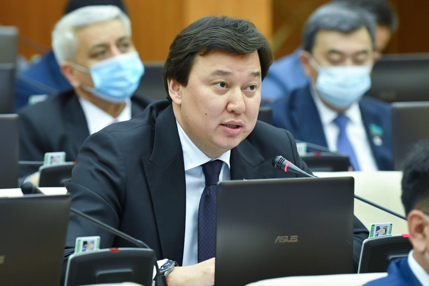 Депутат партии AMANAT обеспокоен вопросом материнской смертности в Казахстане