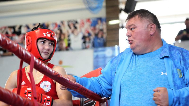 Стало известно с кем встретятся спортсменки из Казахстана на чемпионате мира по боксу