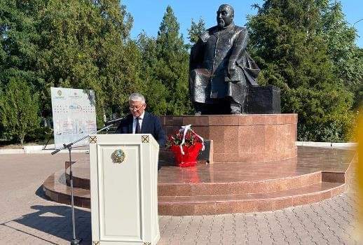 Абай күні: ақынның шығармашылығы дәріптелді