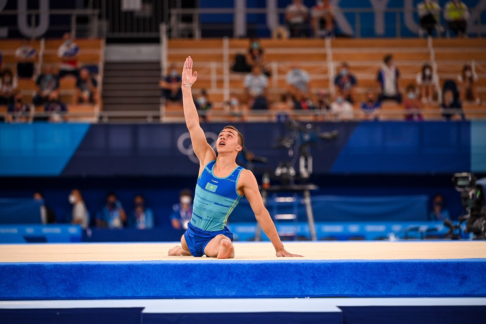 Лидеры команды Казахстана пробились в финал чемпионата мира по спортивной гимнастике