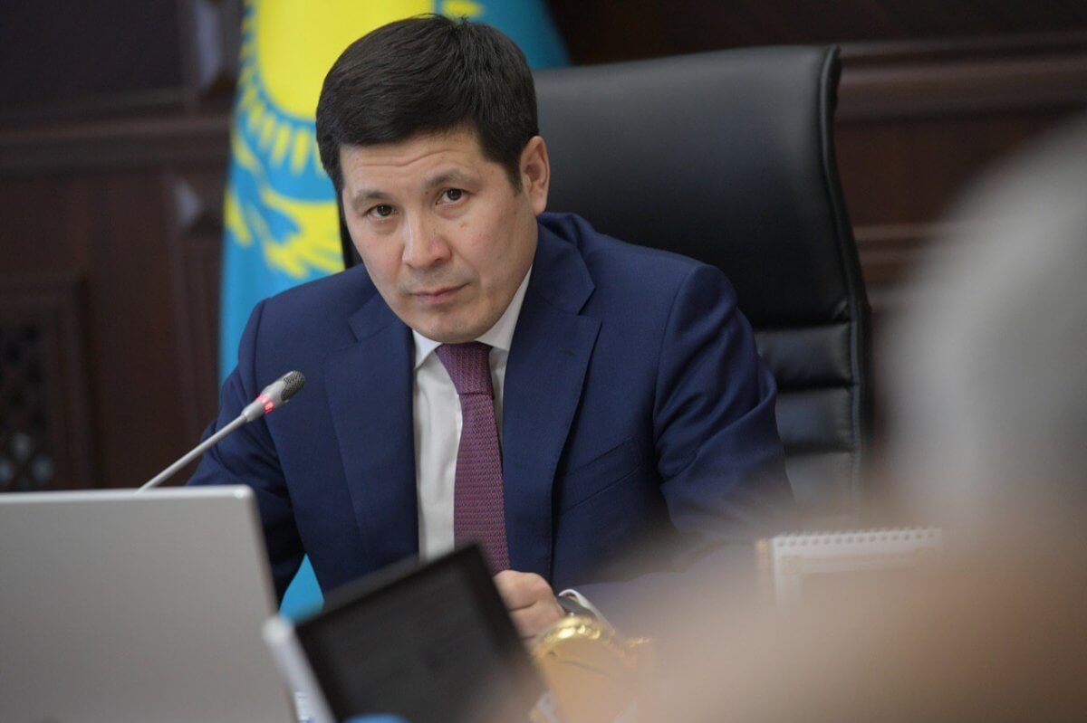 Президент снял Абылкаира Скакова с должности акима Павлодарской области