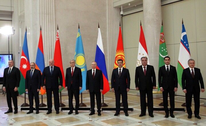 Властелин колец: Путин подарил перстни лидерам стран СНГ