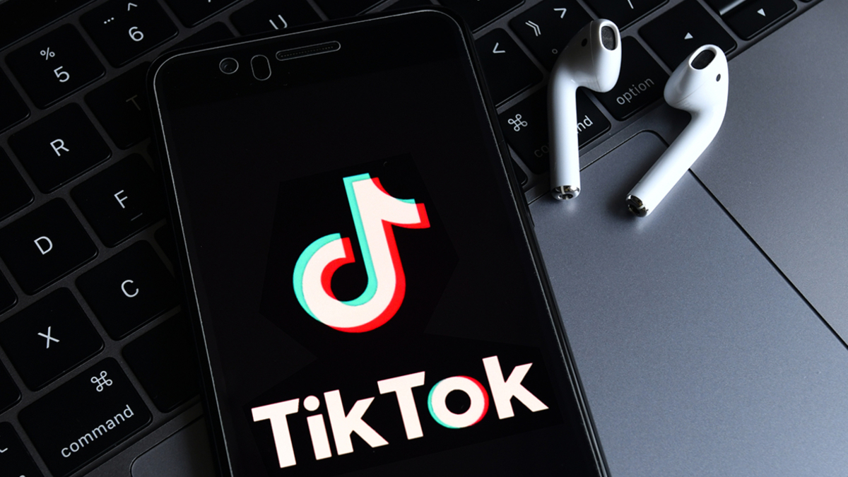 TikTok теперь доступен на казахском языке