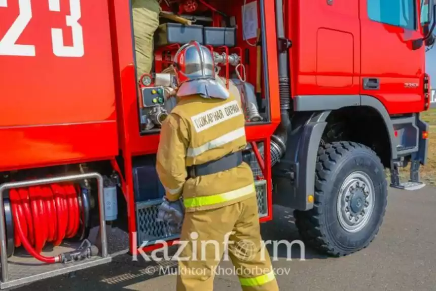 Алматыда Газель автокөлігі өртеніп кетті