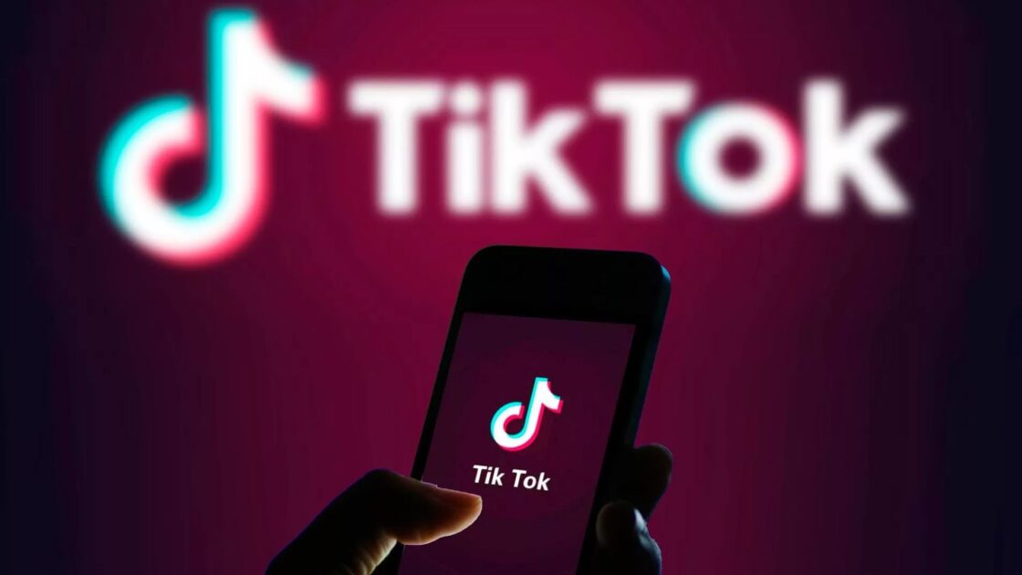 Енді балалар TikTok-та күніне тек 60 минут отыра алады