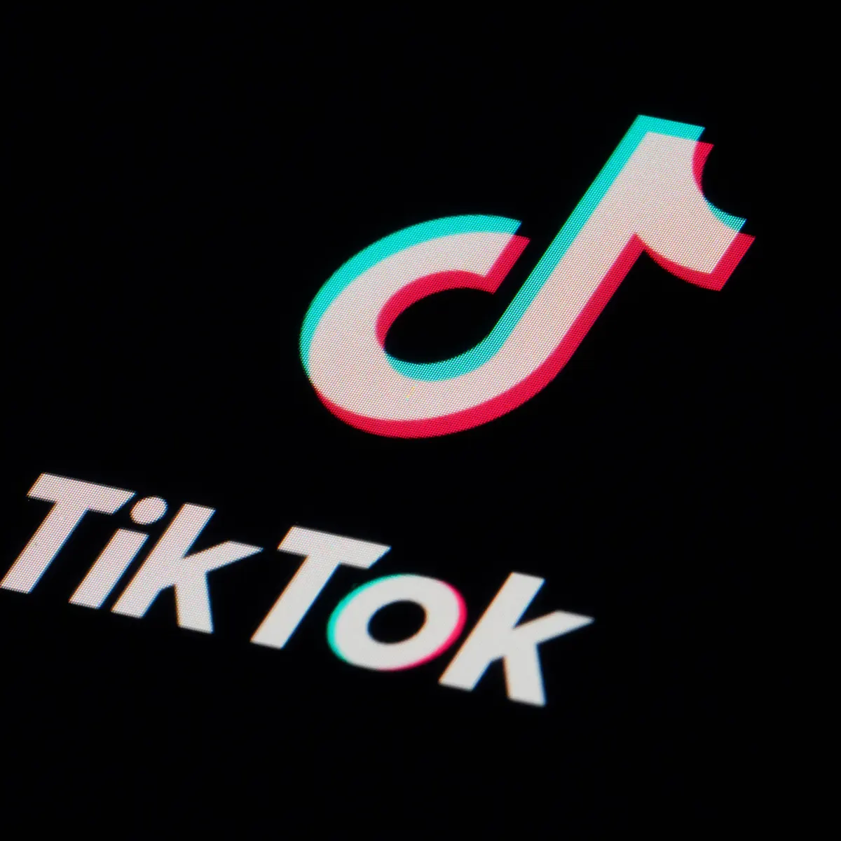 В Алматы осудили организаторов азартных игр в TikTok