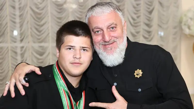 16-летний сын-боец Рамзана Кадырова получил должность при Минобороны Чечни