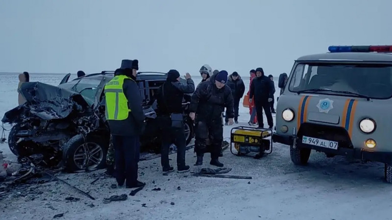 Пять человек погибли в страшной аварии в ЗКО