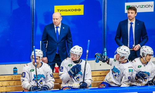 Наставника «Барыса» признали худшим тренером в КХЛ