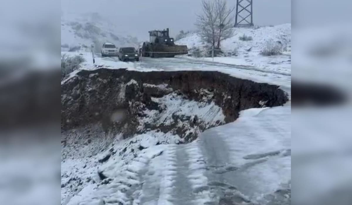 Часть дороги провалилась в ВКО