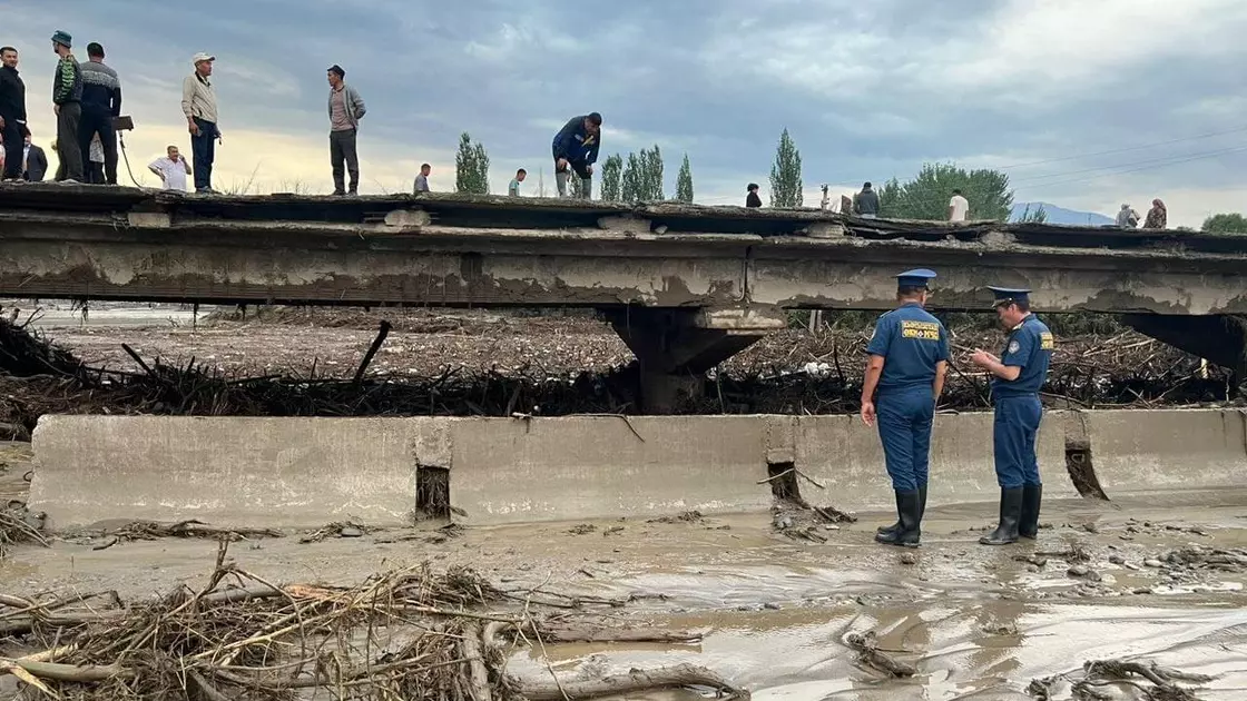 Қырғызстандағы сел тасқыны салдарынан екі қазақстандық бала көз жұмды