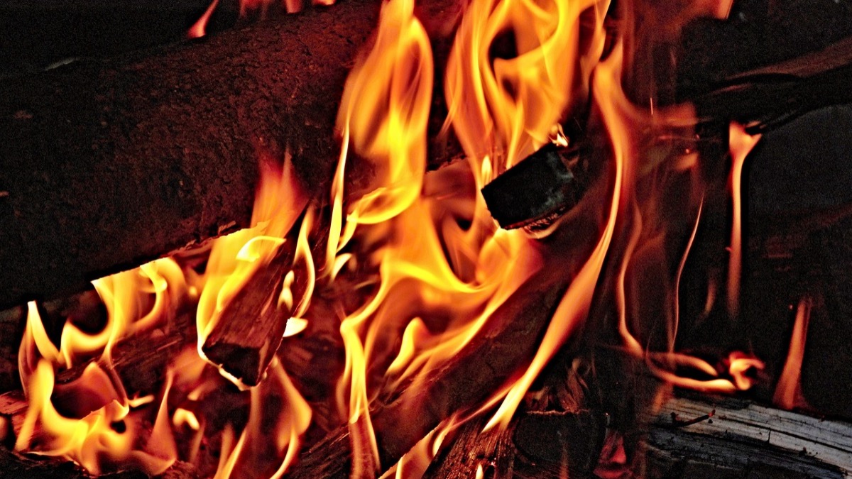 Выброс пламени на карагандинском ферросплавном заводе: известны подробности о состоянии пострадавших 