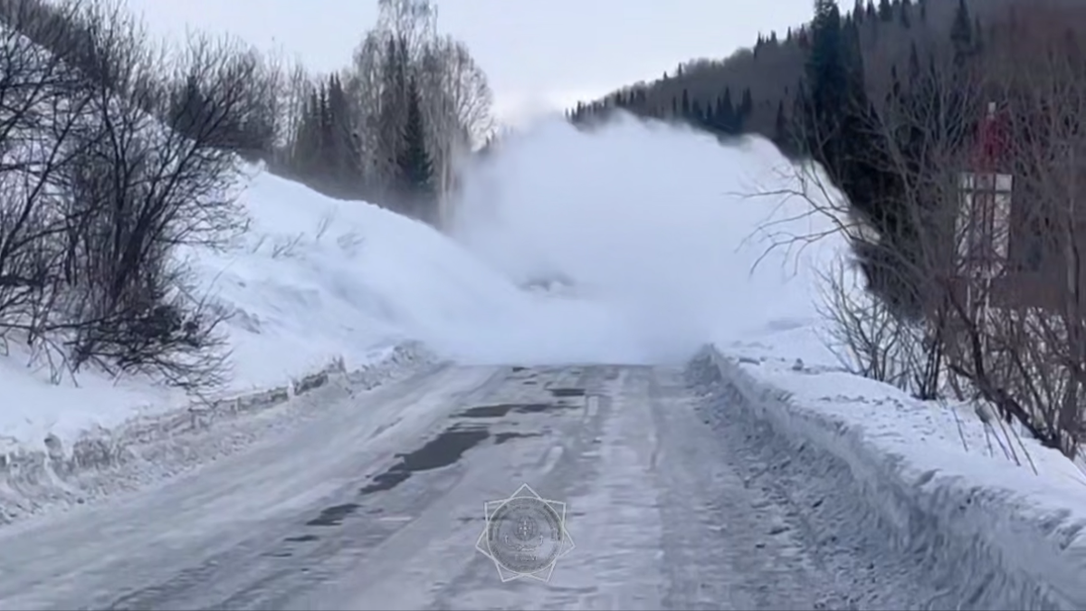 В ВКО сошло более 3 тысяч кубометров снега