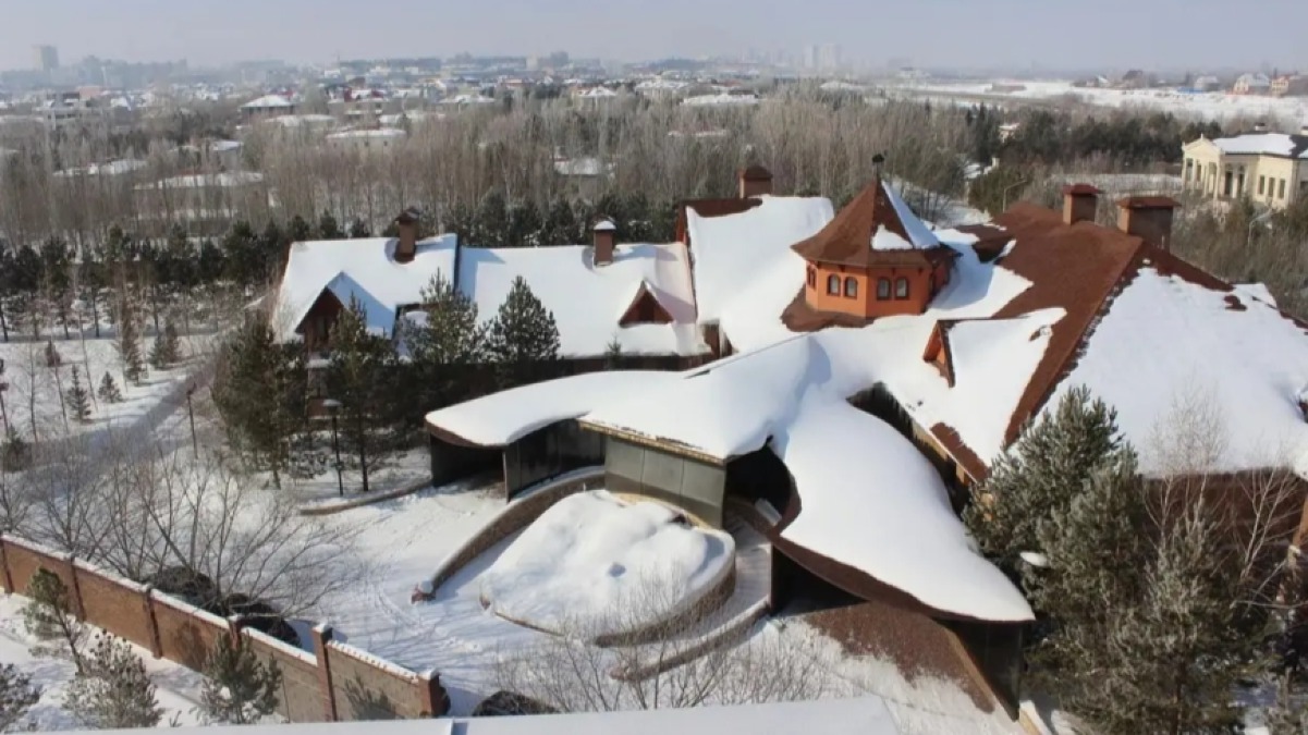 Мәсімовтің Астанадағы зәулім үйін сатып алатын адам табылмады